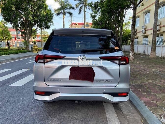 Toyota Avanza Premio 2022 CVT - 49000 km