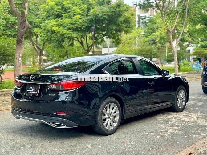 MAZDA 6 2.0AT sx 2015. GĐ đi ít, chất xe đẹp