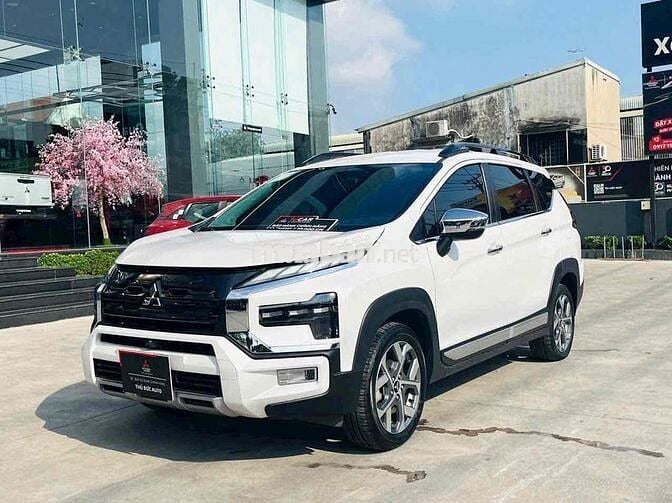 Xpander 2024 Cross 1.5 AT - 20000 km