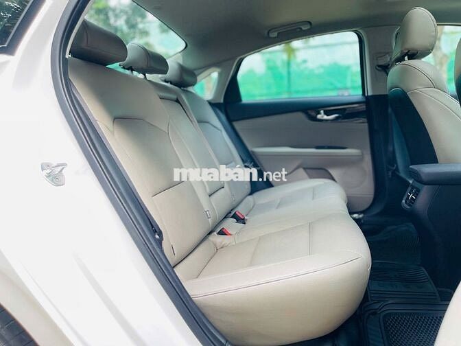 Kia Cerato 2019 1.6 AT Luxury -1 chủ chuẩn 5,8 vạn