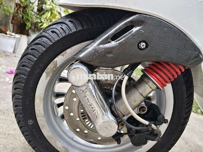 Vespa 218 Iget ABS zin êm ngay chủ ký