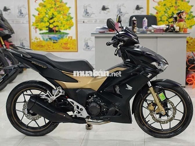 Winner V3 bs 83 odo 15k đk 2022 xe đẹp bao ký giấy