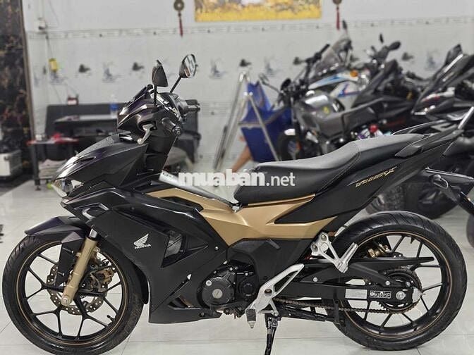 Winner V3 bs 83 odo 15k đk 2022 xe đẹp bao ký giấy