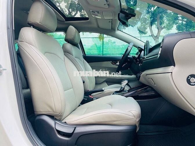 Kia Cerato 2019 1.6 AT Luxury -1 chủ chuẩn 5,8 vạn