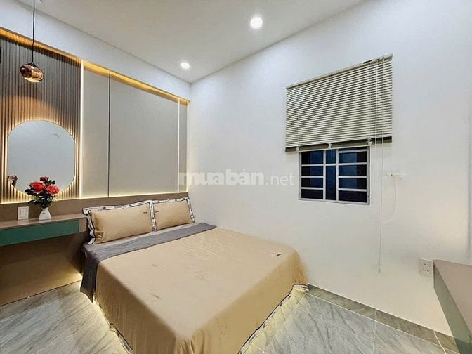 Cô Tư cần bán nhà Cô Giang - Quận Phú Nhuận / 65.2m2 / Giá 2 Tỷ 580