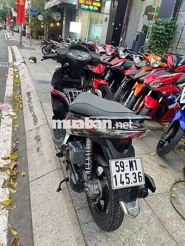 Air blade thái Fi 2011 zin nguyên bản mới 90% Bstp