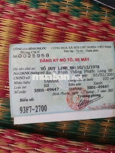 Bán con xe cà tàng, ae mua về cày, còn giấy xe