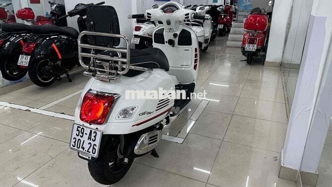 Gts 300 Môt chủ mua mới Tháng 5/2021 odo 9.500km