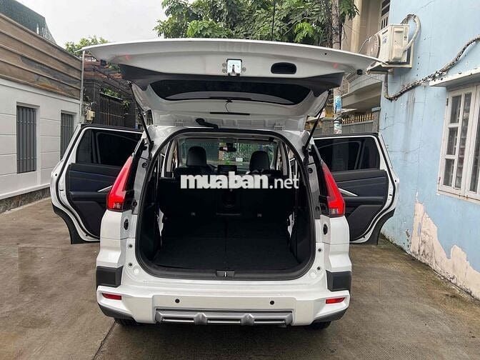 Mitsubishi Xpander Cross phiên bản cao cấp 2025