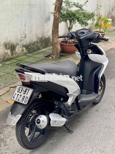 Cần bán xe Yamaha Luvias 125cc Fi đk 2015 bs63