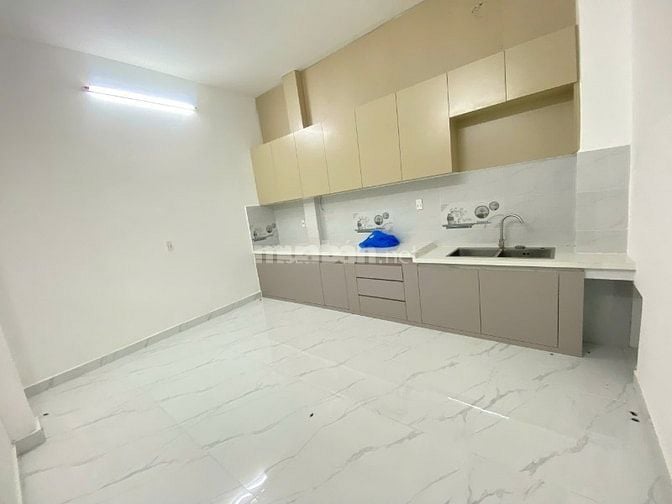 Bán Nhà HXH cạnh mặt tiền đường Nguyễn Xí, Bình Thạnh,SHR nhỉnh 6tỷ TL
