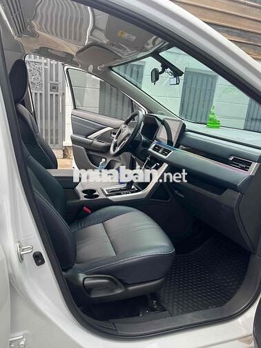 Mitsubishi Xpander Cross phiên bản cao cấp 2025