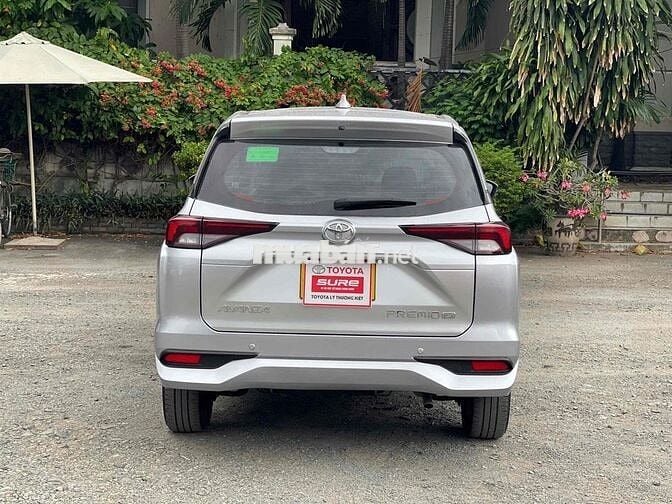 Toyota Avanza Premio 1.5CVT 2023 xe hãng bán
