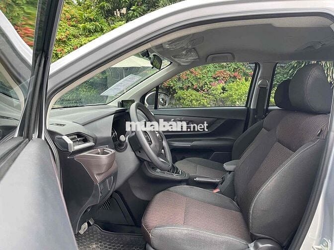 Toyota Avanza Premio 1.5CVT 2023 xe hãng bán