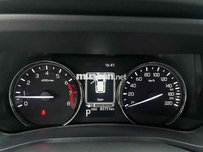 Toyota Avanza Premio 1.5CVT 2023 xe hãng bán