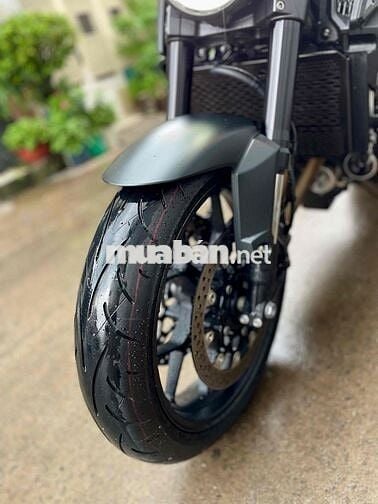 Honda CB650R Black Edition 2023 odo 2900km