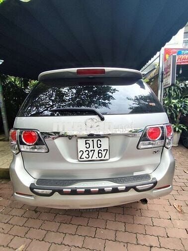 2016 2.7V 4X2 AT - 88000 km