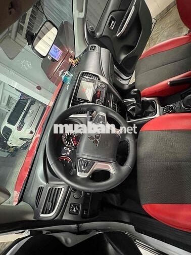 Mitsubishi Triton 2023 4x4 MT - 27000 km