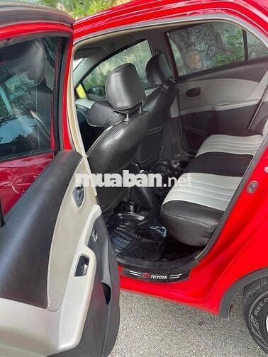 Toyota Yaris 2007 1.3 AT - 97000 km