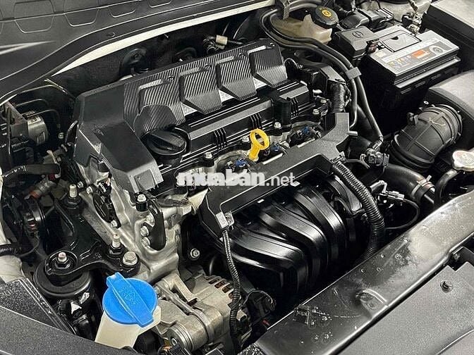 Kia Sonet 2021 Deluxe 1.5 MT - 42000 km