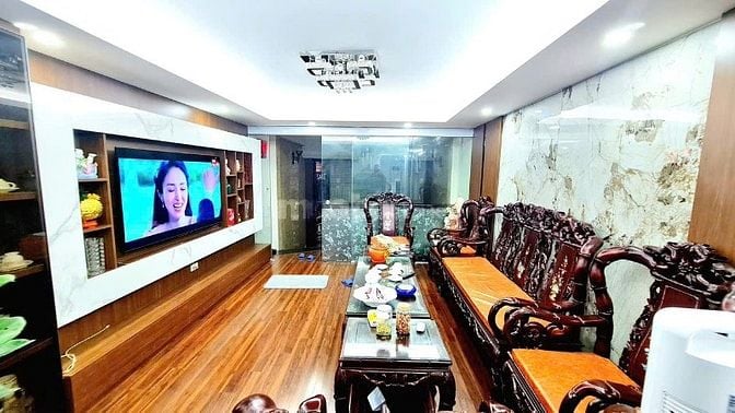 BÁN NHÀ NGUYỄN TƯ GIẢN - HOÀN KIẾM