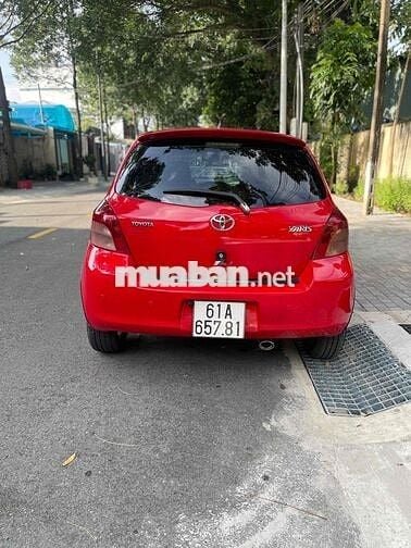 Toyota Yaris 2007 1.3 AT - 97000 km