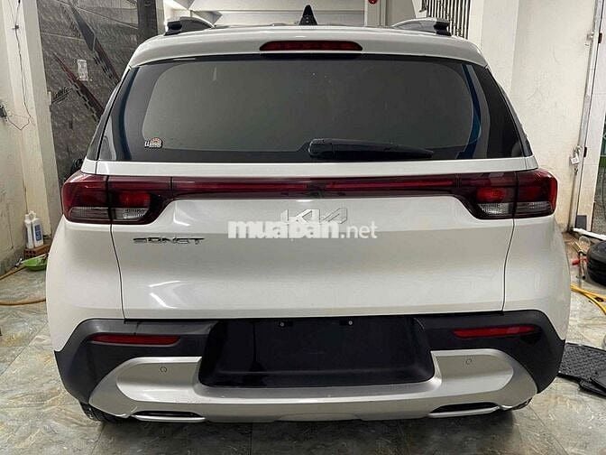 Kia Sonet 2021 Deluxe 1.5 MT - 42000 km