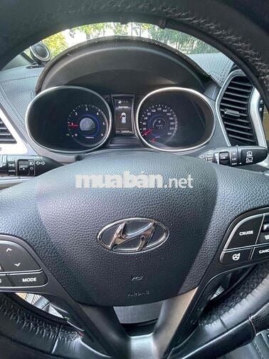 Hyundai Santa Fe 2014 2.2 AT 2WD - 125000 km