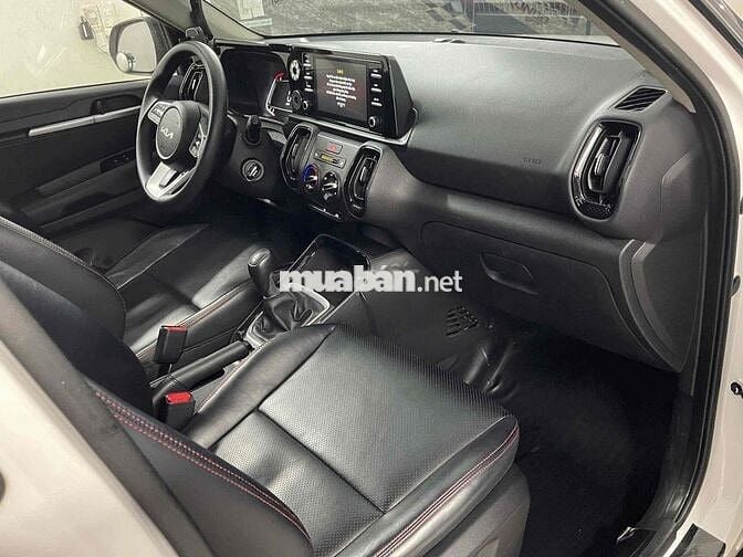 Kia Sonet 2021 Deluxe 1.5 MT - 42000 km
