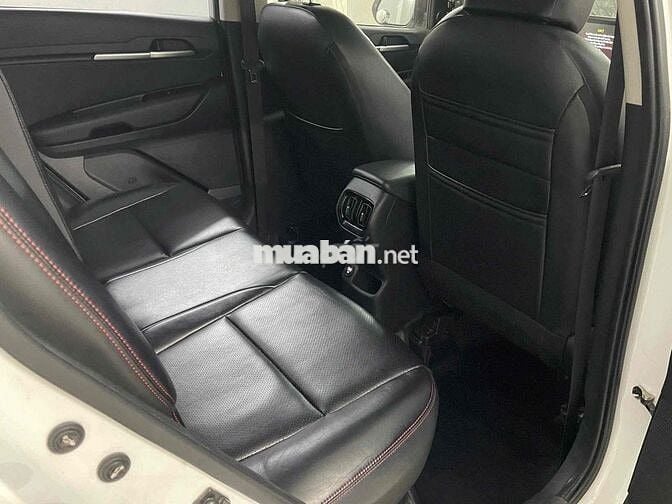 Kia Sonet 2021 Deluxe 1.5 MT - 42000 km