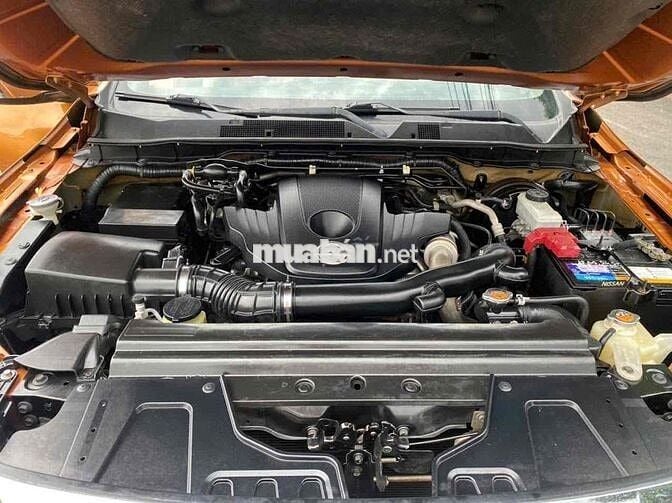 Nissan Navara 2015 số san2 cầu