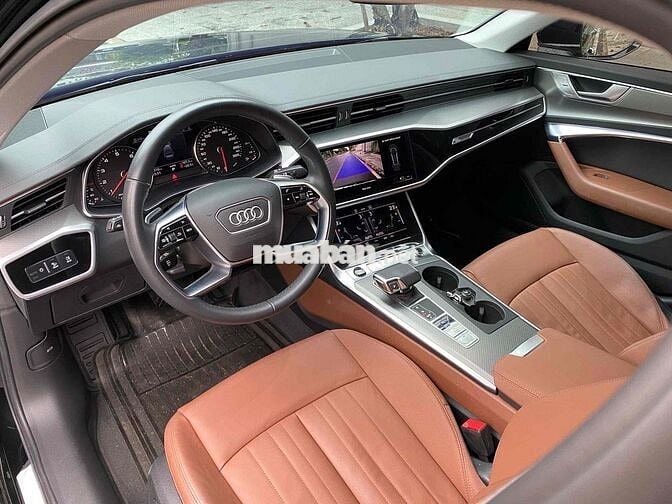 Audi A6 2022 45 TFSI - 4600 km