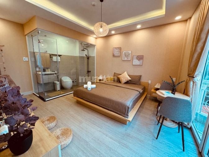 SANG KHÁCH SẠN VILLA 8 PHÒNG PHONG CÁCH CHÂU ÂU, CAFÉ SÂN VƯỜN Q.3