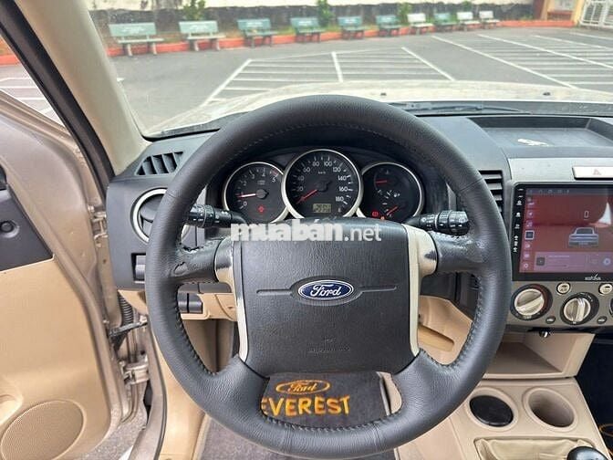 Ford Everest 2009 2.5L 4x2 MT - 98000 km