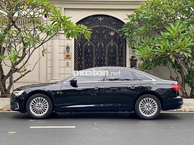 Audi A6 2022 45 TFSI - 4600 km