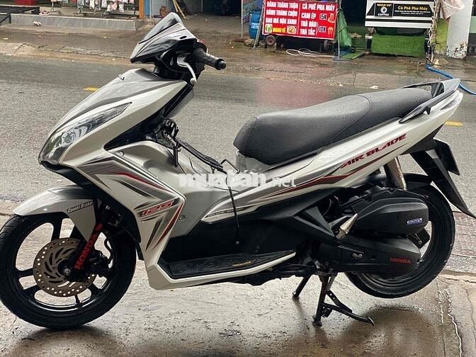 BÁN XE AB125 KHOÁ SMK ZIN CHẤT ỐC SALAYA….