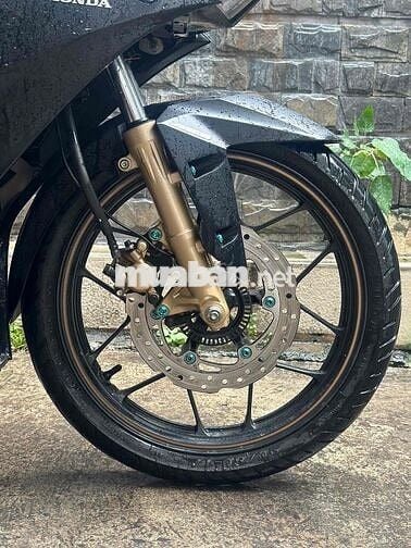 Xe Winner X V2 BSTP 2020 Abs (viết giấy cửa hàng)
