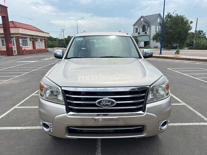 Ford Everest 2009 2.5L 4x2 MT - 98000 km
