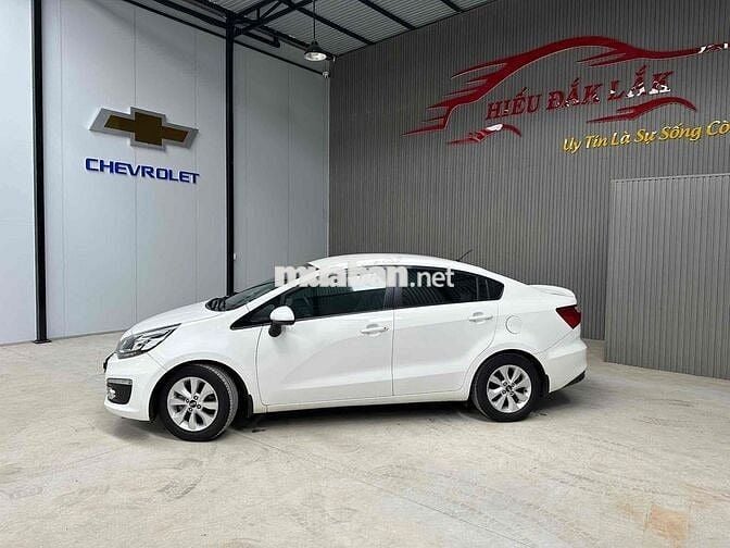 Kia Rio 2016 1.4 MT Sedan - 82000 km