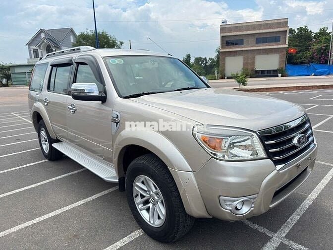 Ford Everest 2009 2.5L 4x2 MT - 98000 km