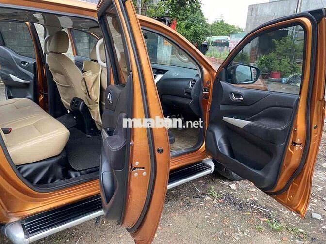 Nissan Navara 2015 số san2 cầu