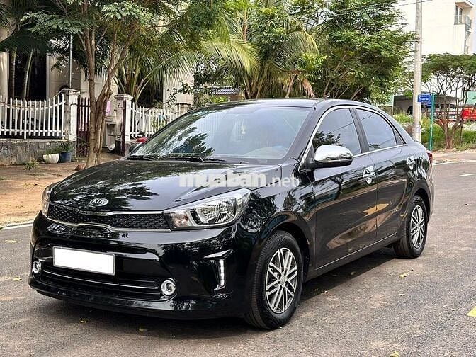 Kia Soluto 2020 số tự động màu đen rin