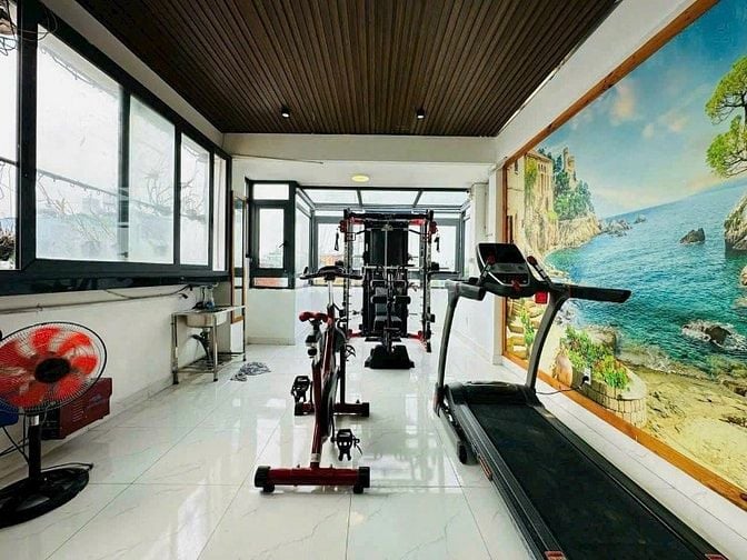 ✅ Sắp đi nước ngoài bán nhà đường Hoàng Việt - Tân Bình / Giá 2,3 Tỷ