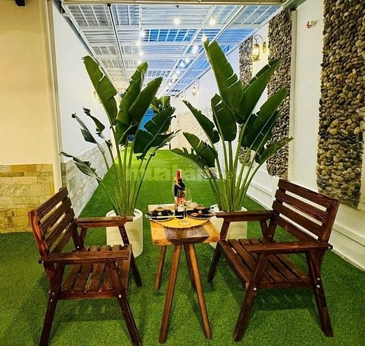 SANG KHÁCH SẠN VILLA 8 PHÒNG PHONG CÁCH CHÂU ÂU, CAFÉ SÂN VƯỜN Q.3