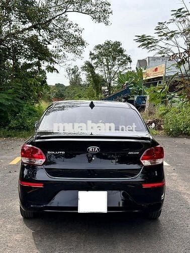 Kia Soluto 2020 số tự động màu đen rin