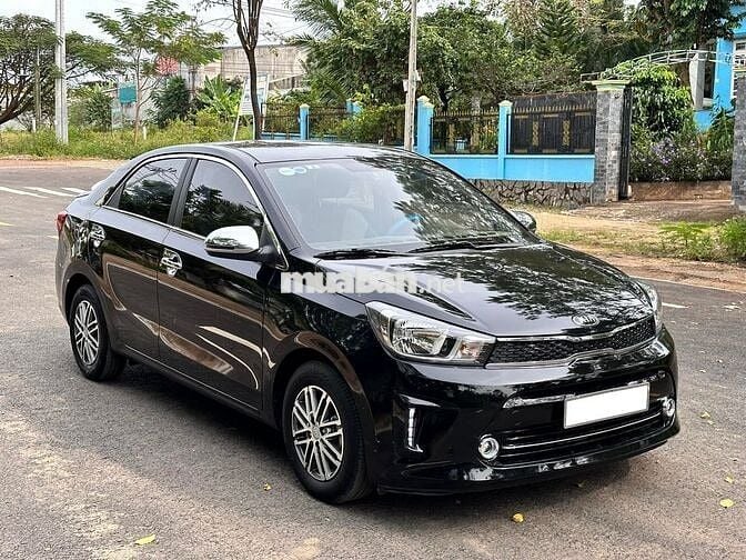 Kia Soluto 2020 số tự động màu đen rin