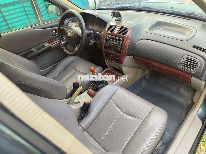 Ford Laser 2002 GHIA 1.8 MT - 128487 km