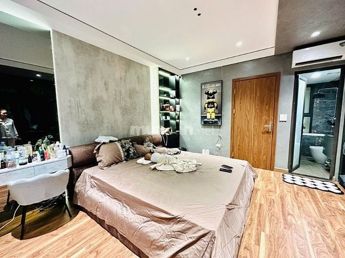 Bán nhà phố Ngọc Khánh 80m2, 6 tầng, có thang máy, vỉa hè, ô tô tránh