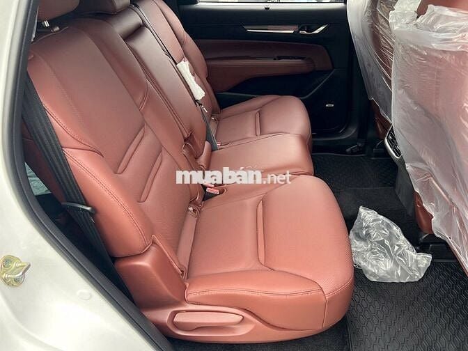 Mazda CX8 Premium mới mua đi được 10km