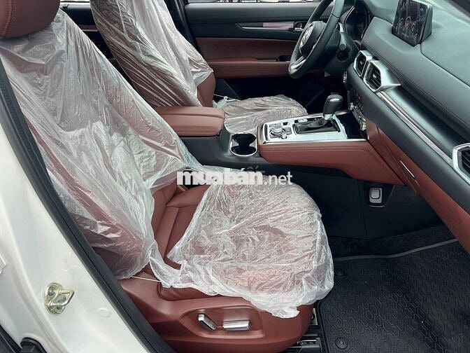 Mazda CX8 Premium mới mua đi được 10km